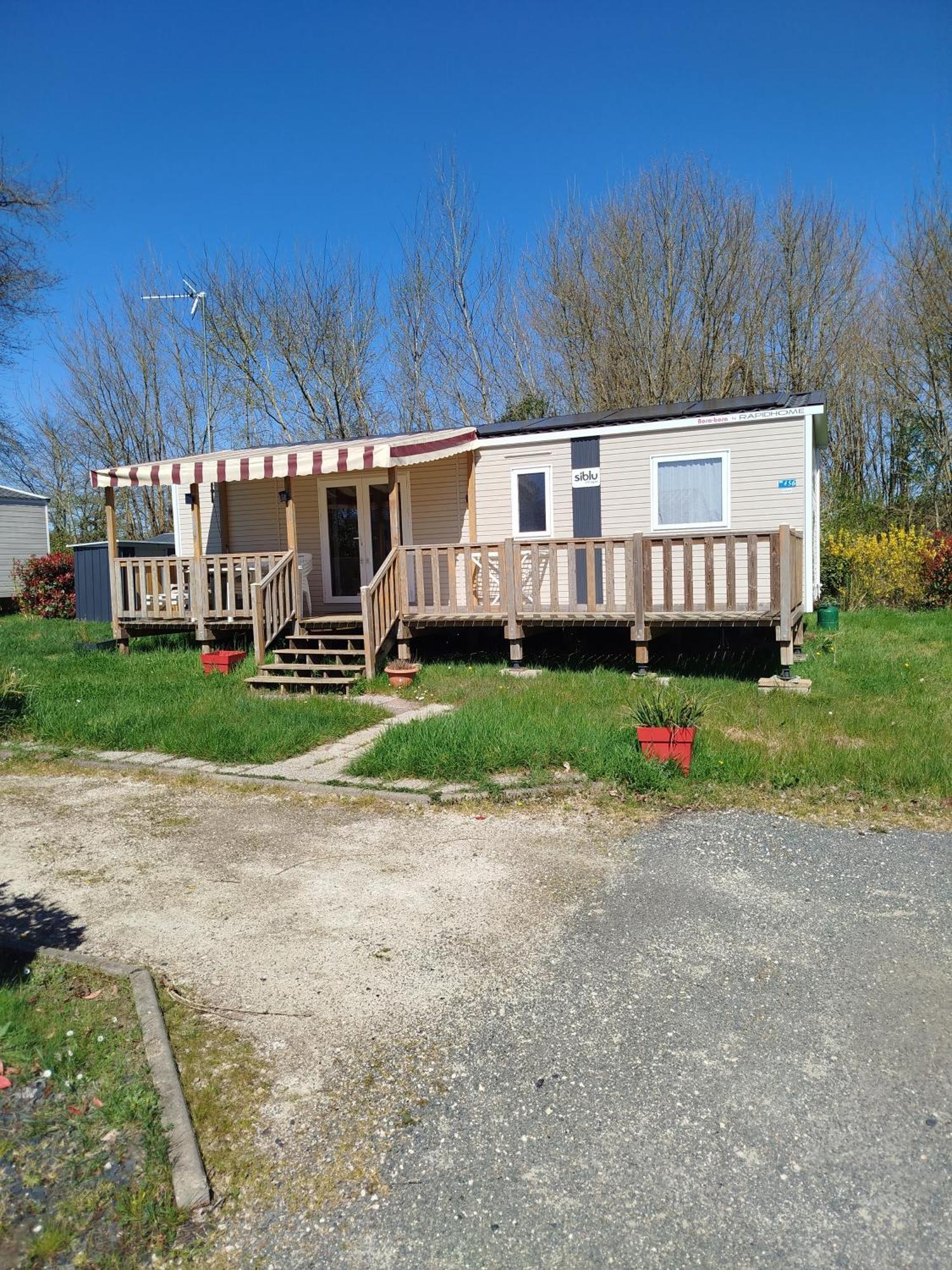 Mhvacances Louent Plusieurs Mobilhomes Dans Camping 4 Etoiles Proche Chateaux Et Zoo Beauval Onzain Exterior photo